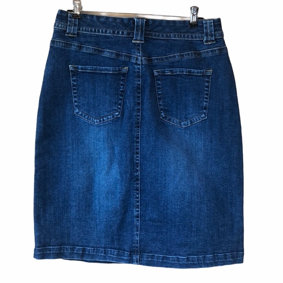 St. John’s Bay denim skirt Size 8 - Picture 2 of 3
